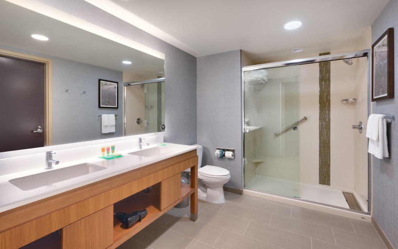 Hyatt Place Anchorage-Midtown Экстерьер фото